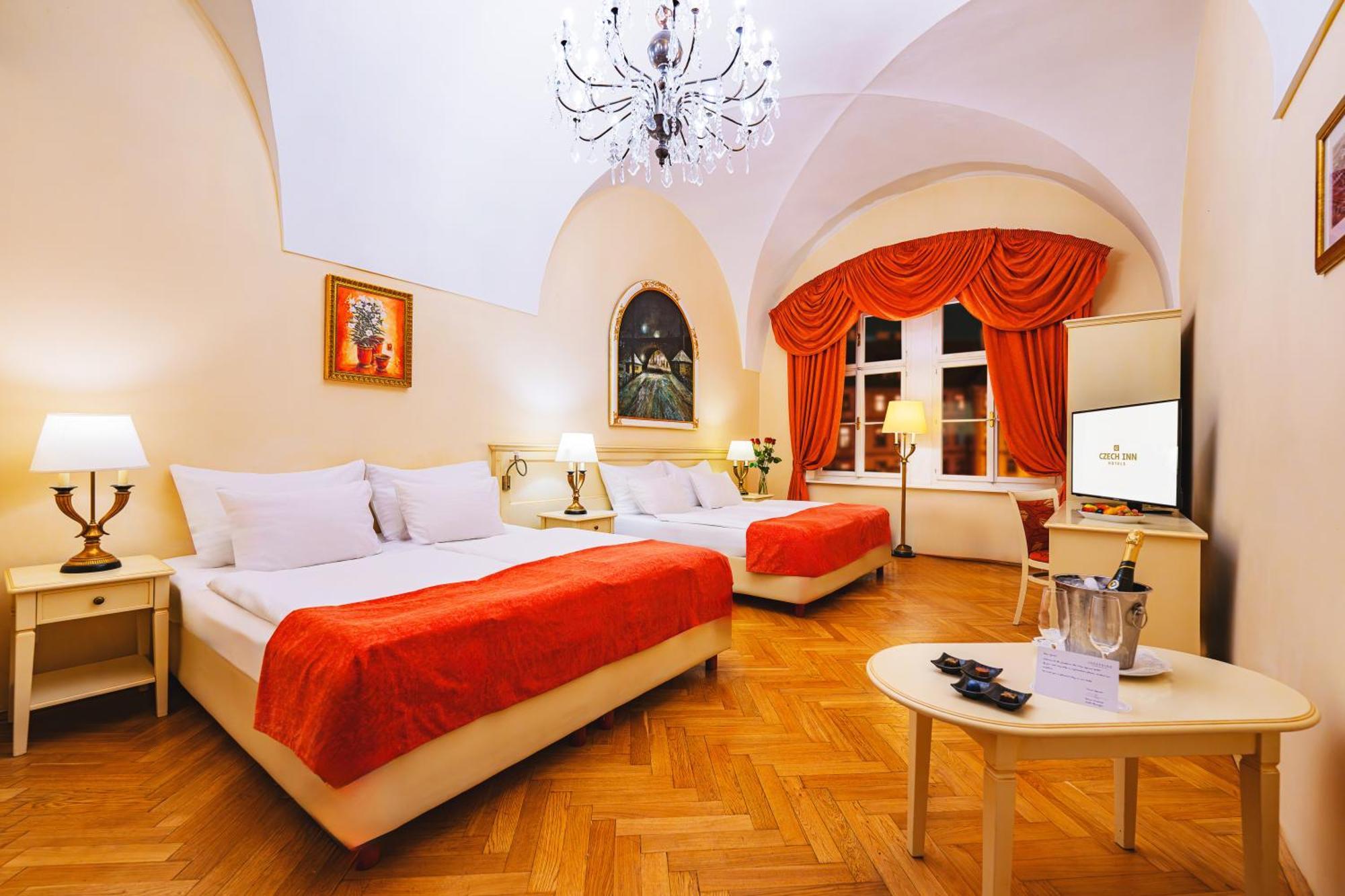 Josephine Old Town Square Hotel - Czech Leading Hotels Прага Экстерьер фото